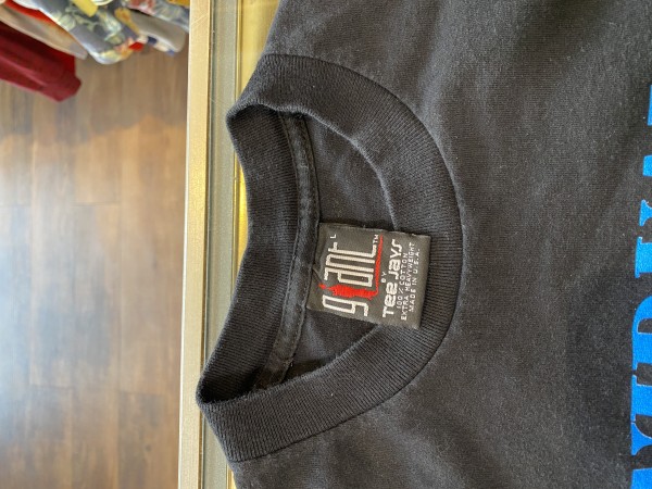 Legit check: Nirvana Sliver on a Giant by Tee Jays