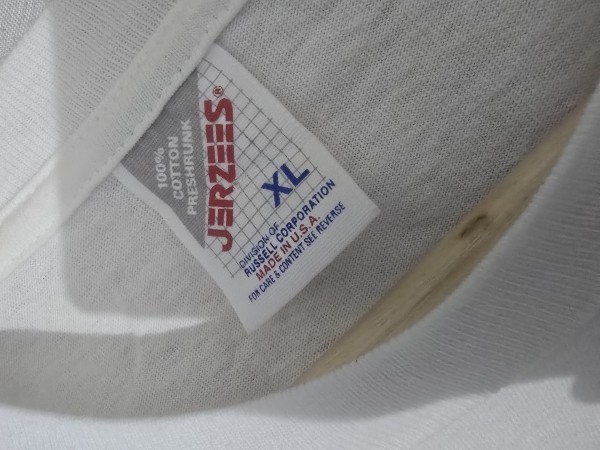 Lc on selena tee