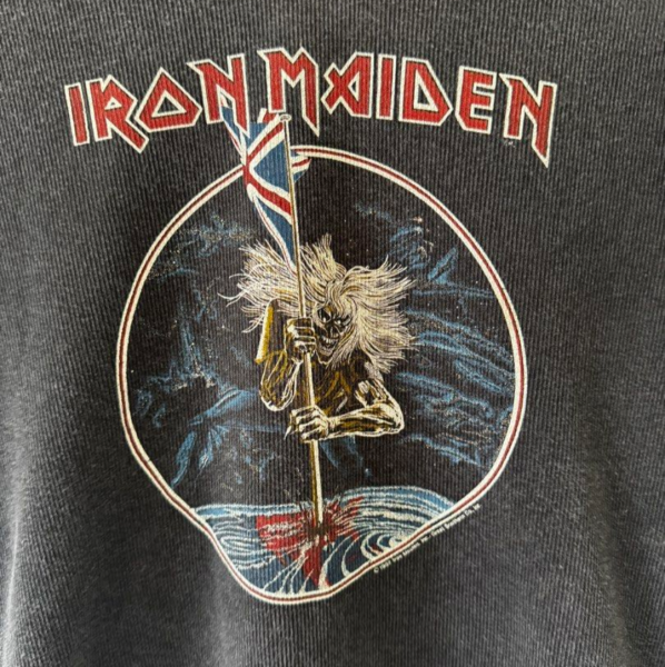 Upclose front graphic