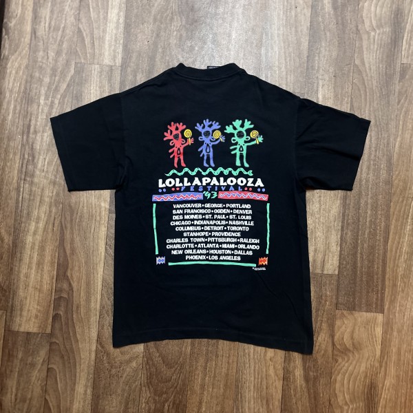 93 Lollapalooza tee on giant by Tee Jays tag