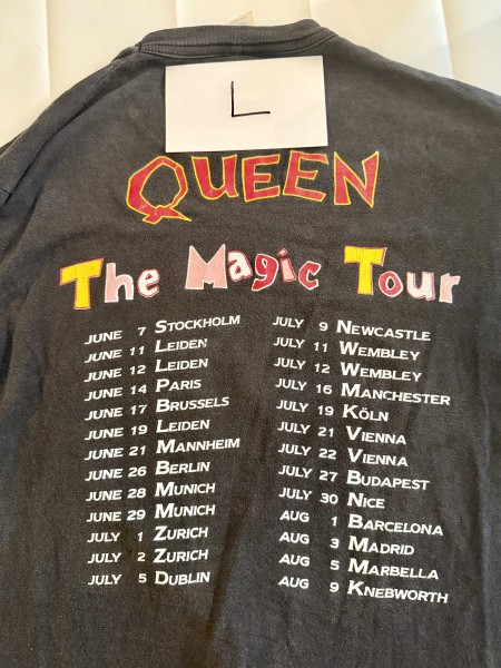 Queen 1986 Magic Tour SupaTees XL — legit check against my L