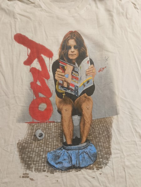LC - Ozzy Osbourne on a toilet 1992 / No tag