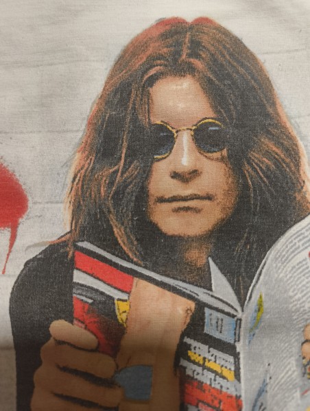 LC - Ozzy Osbourne on a toilet 1992 / No tag