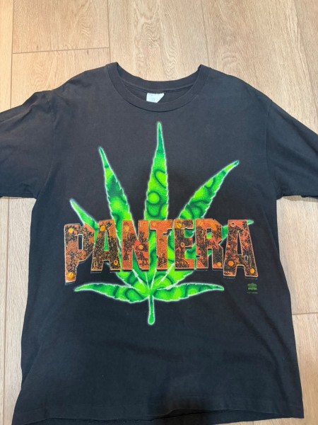 Legit Check: 1994 Pantera Far Beyond Driven World Tour Tee / Hanes Ultraweight