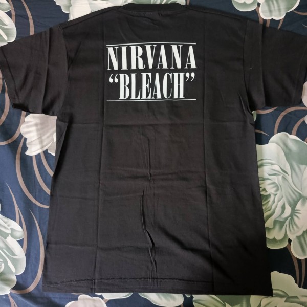 Legit Check: 00s Nirvana Vestibule & Bleach Tees