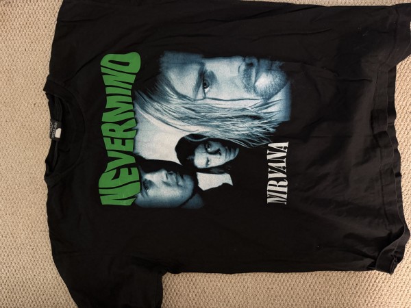 Mid 90s bad shirts uk ( nirvana, pwei and offspring)