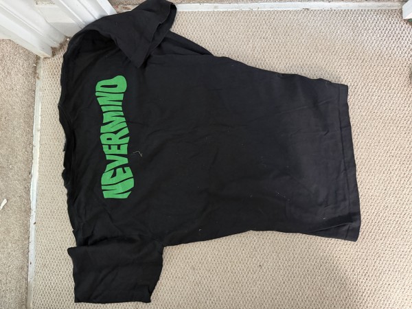 Mid 90s bad shirts uk ( nirvana, pwei and offspring)