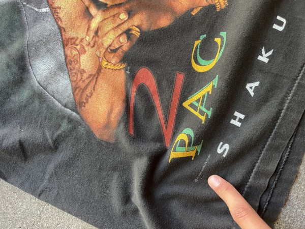Is this vintage Tupac Tee Real?