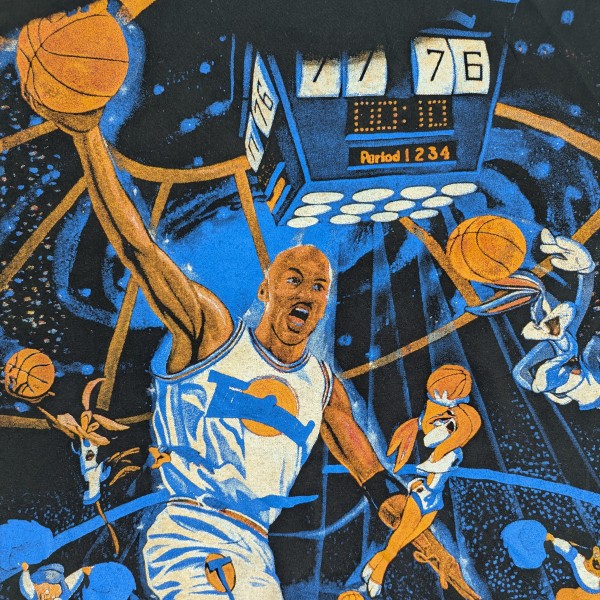 Authentication on Space Jam shirt Tultex tag