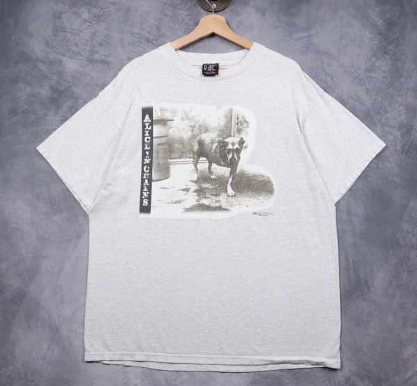LC Alice In Chains Tripod