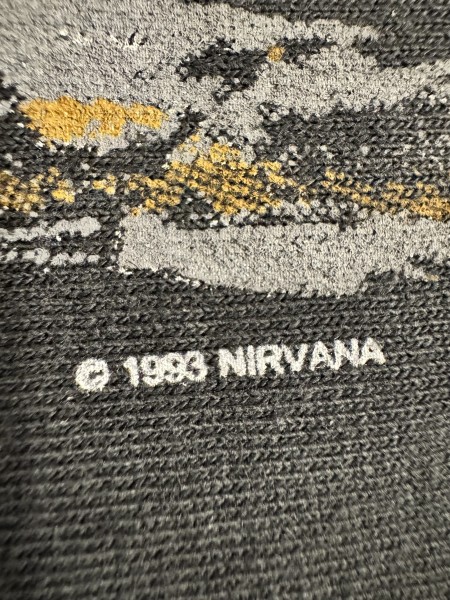Nirvana Incesticide ‘93 Giant Heavyweight, made in USA. Legit check please.