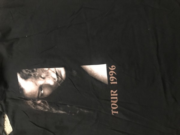 Lot of Tori Amos T’s