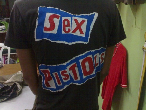 Copy, Fake Or Vintage ? Sex Pistols