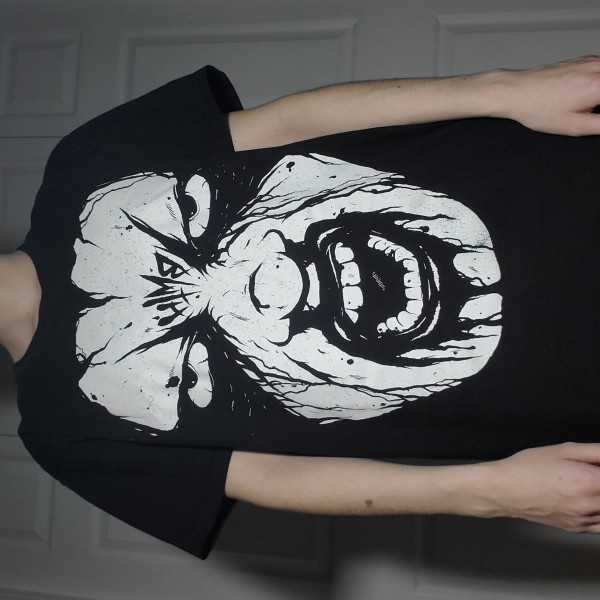 BMTH screaming bloody face graphic t-shirt?