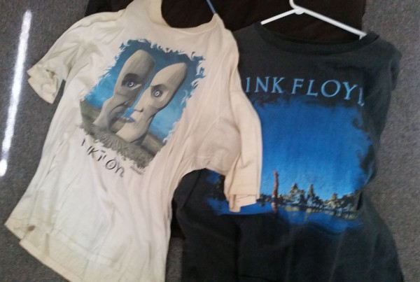 Info on Vintage 1994 Pink Floyd Concert T-Shirts