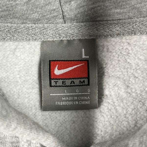 Nike Team Tag