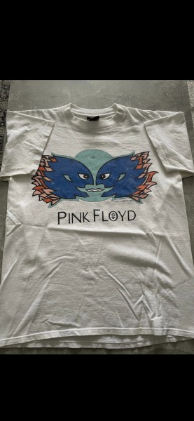 Pink Floyd 1994 division bell tour shirt