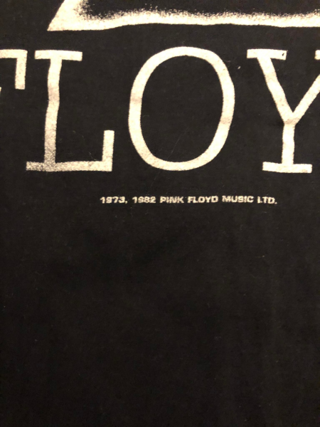 1982 pink floyd tee bootleg or repro? "Loui,s" brand