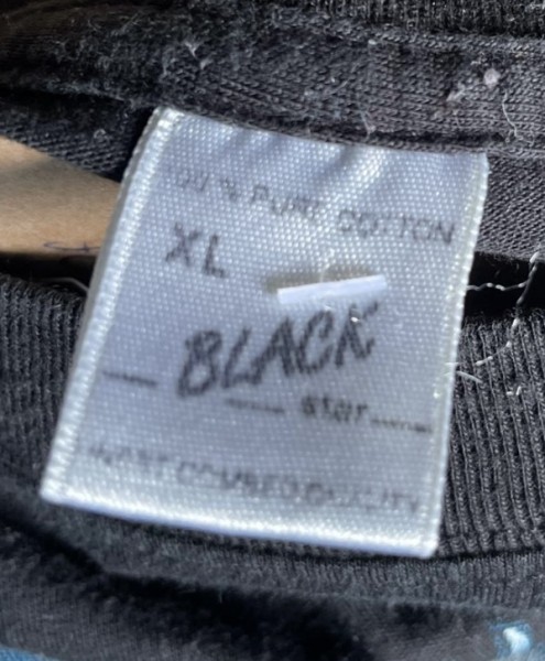 black star tag