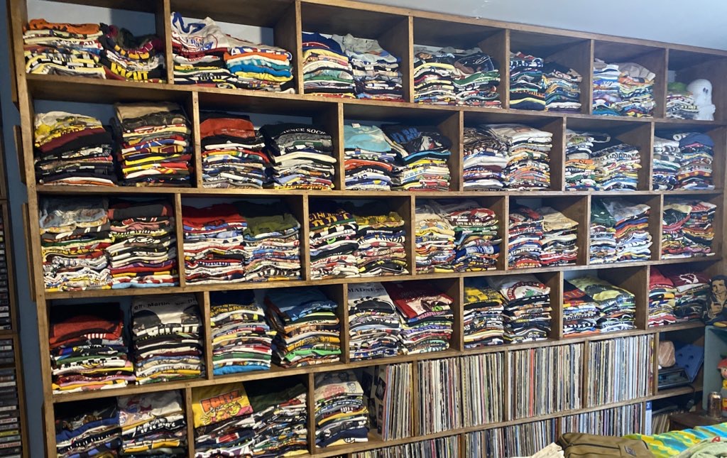 T-Shirt Shelves