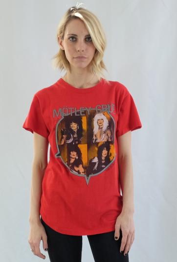 Motley Crue Shout At The Devil 83-84 Red Tour T Shirt Large