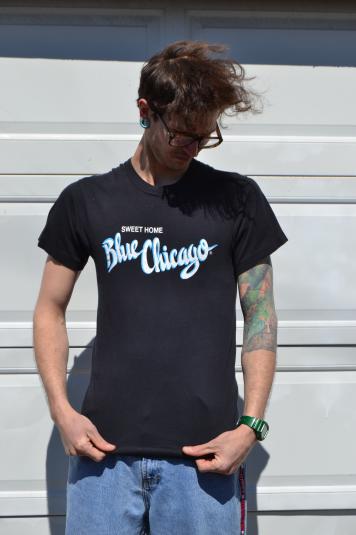 Awesome Vintage 90’s Blue Chicago Jazz Club Medium T-Shirt