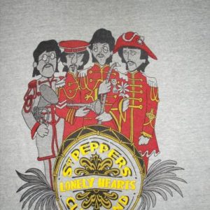 THE BEATLES 87' SGT. PEPPERS LONELY HEARTS CLUB BAND T-SHIRT