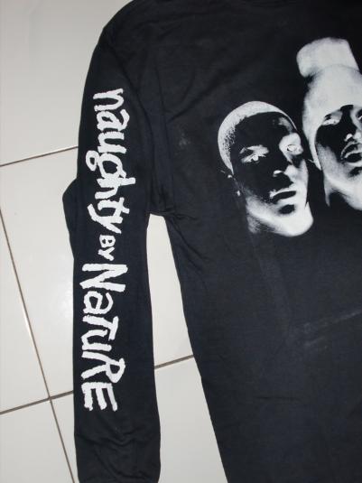 VINTAGE 1993 NAUGHTY BY NATURE LONG SLEEVE HOODED T-SHIRT