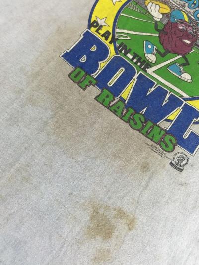 Vintage 1988 California Raisins Football Wasted T-Shirt XL