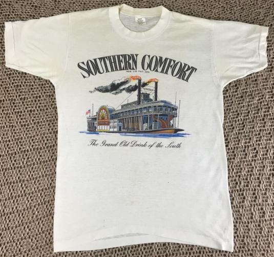 Vintage 80s Southern Comfort Whiskey Liqueur Liquor T-Shirt