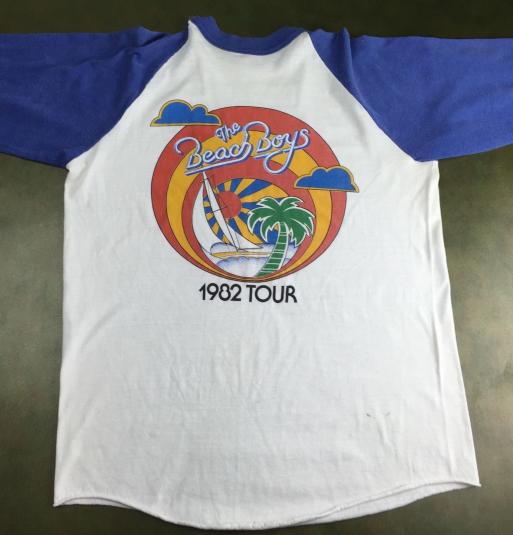 Vintage 1982 Beach Boys Concert Tour Long Sleeve T-Shirt S/M