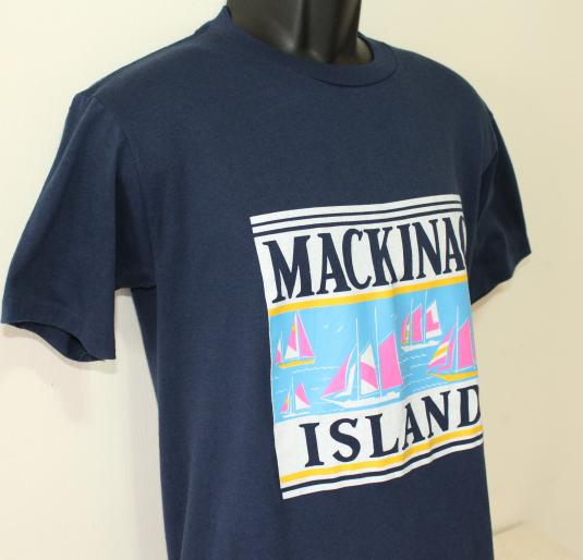 Mackinac Island Michigan vintage navy blue t-shirt M