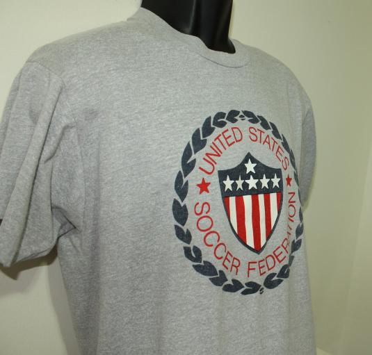 United States Soccer Federation vintage t-shirt L