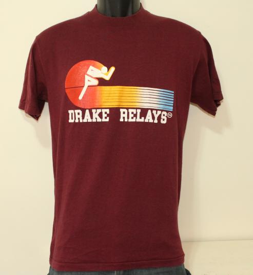 Drake Relays vintage 1970s maroon t-shirt Medium
