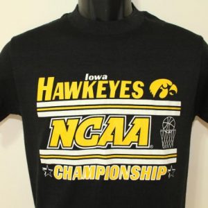 Iowa Hawkeyes basketball March Madness vintage t-shirt Small