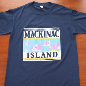 Mackinac Island Michigan vintage navy blue t-shirt M