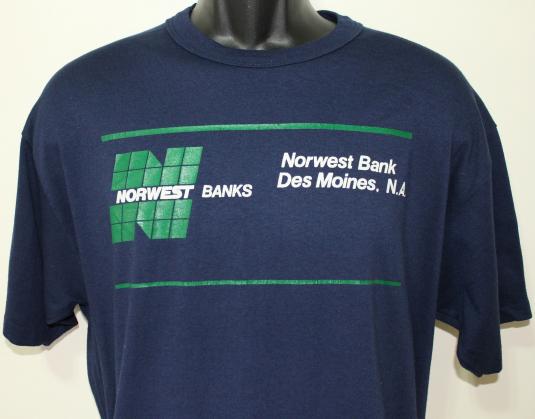 Norwest Bank Des Moines Iowa vintage navy t-shirt XL