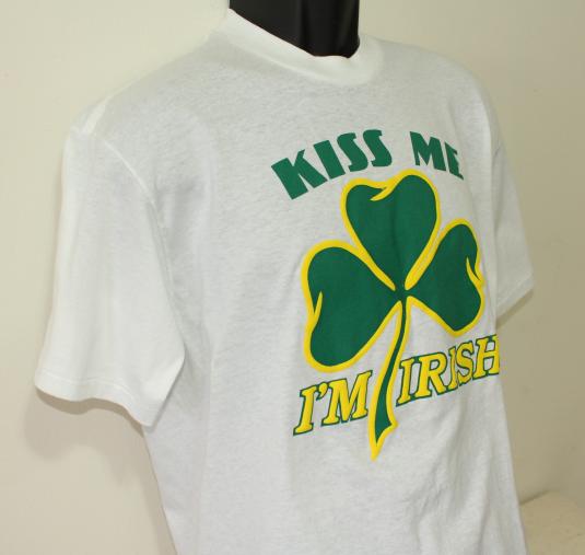 Kiss Me I’m Irish vintage t-shirt Large