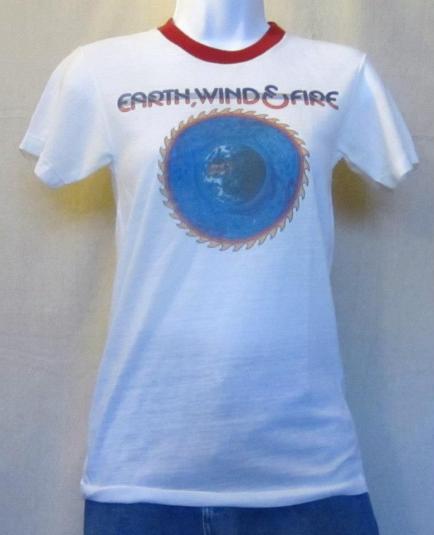 Deadstock 1975 EARTH WIND And FIRE Polyester RINGER T-Shirt