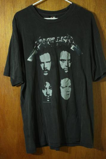Vintage Metallica Thrash Metal Giant T-Shirt Black Album Defunkd