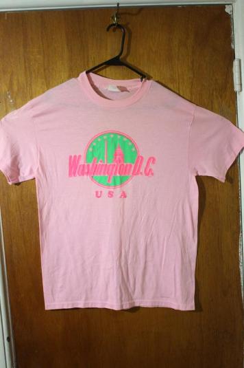 Vintage 80’s Pink Washington D.C. Tourist Souvenir T-Shirt