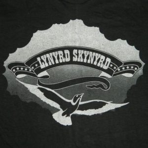 Vintage LYNYRD SKYNYRD 70s MEDIUM Tour T-Shirt MINT!