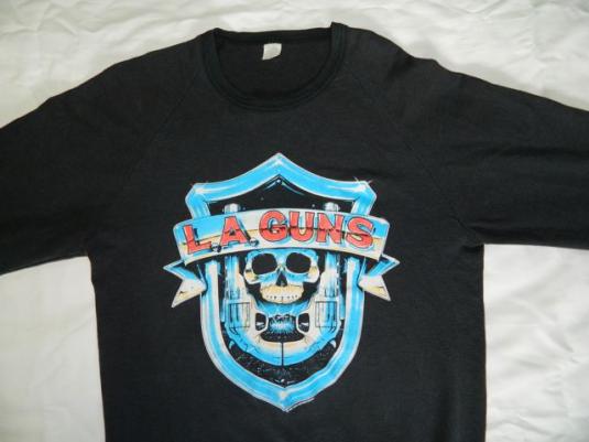 Vintage LA GUNS SWEATSHIRT 1989 TOUR t-shirt