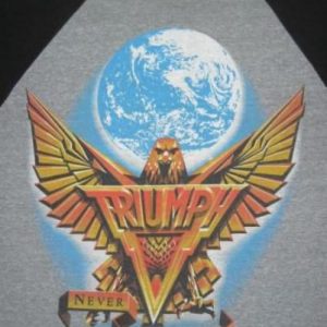 vintage TRIUMPH 1983 NEVER SURRENDER TOUR JERSEY T-Shirt 80s