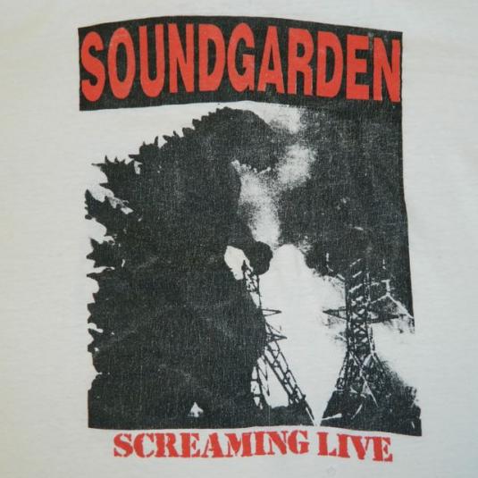 Vintage SOUNDGARDEN 1988 SCREAMING LIVE Tour T-Shirt