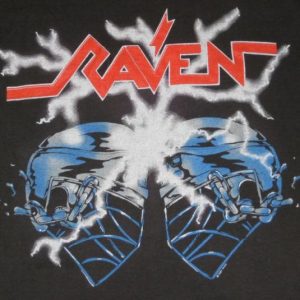vintage RAVEN 1987 CRACKIN' SKULLS TOUR T-Shirt 80s concert