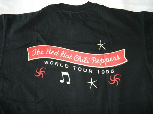 Vintage RED HOT CHILI PEPPERS 1995 TOUR T-SHIRT XL