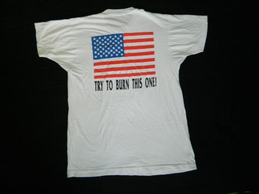 Vintage 90s Desert Storm American Eagle Flag War Military T Shirt