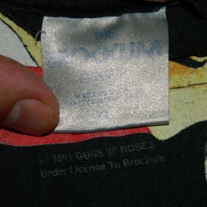 Vintage GUNS N ROSES 1991 GN'F'NR'S TOUR T-Shirt UYI