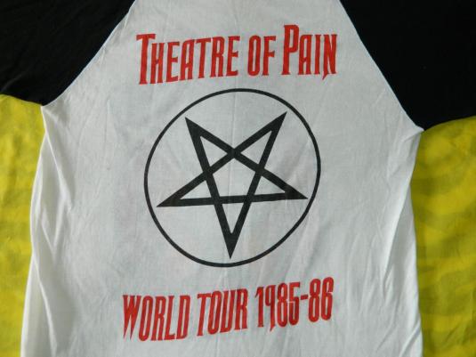 Vintage MOTLEY CRUE 1985 THEATRE OF PAIN TOUR JERSEY T-SHIRT